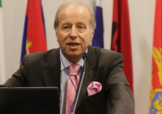 Ancona - E’ morto l’ambasciatore Fabio Pigliapoco, aveva 80 anni